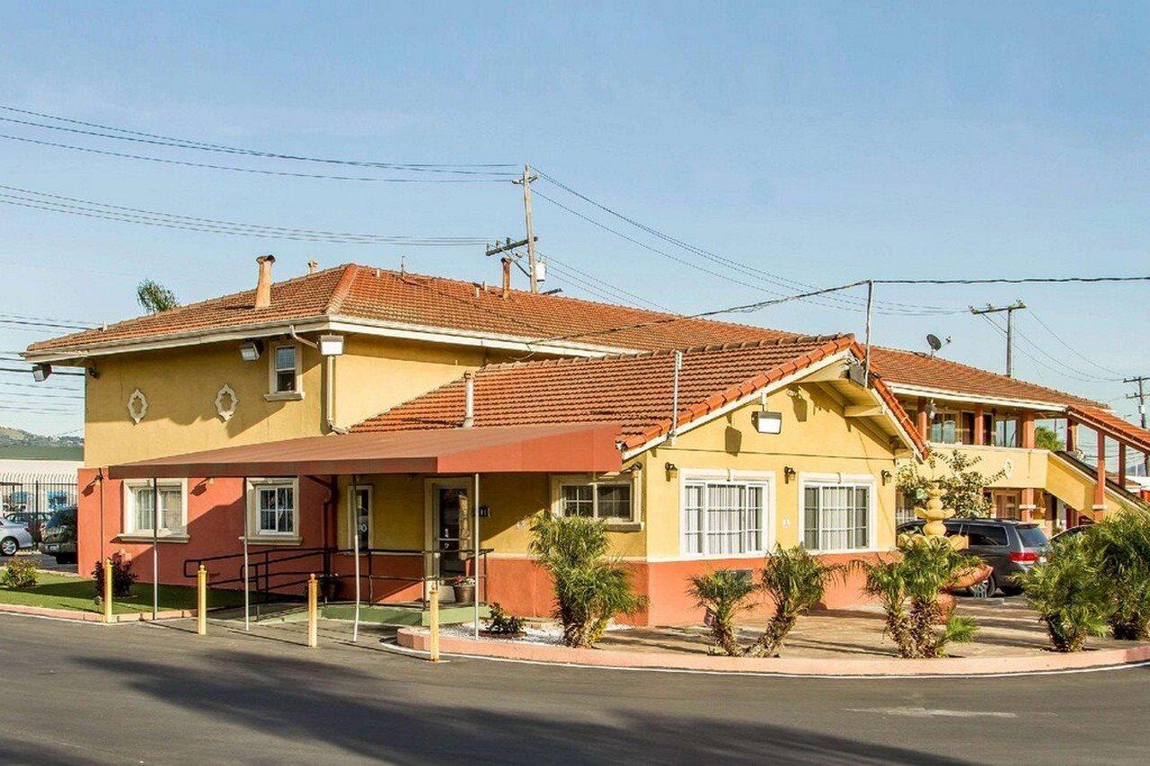 Rodeway Inn & Suites Near The Coliseum & Arena Oakland Extérieur photo