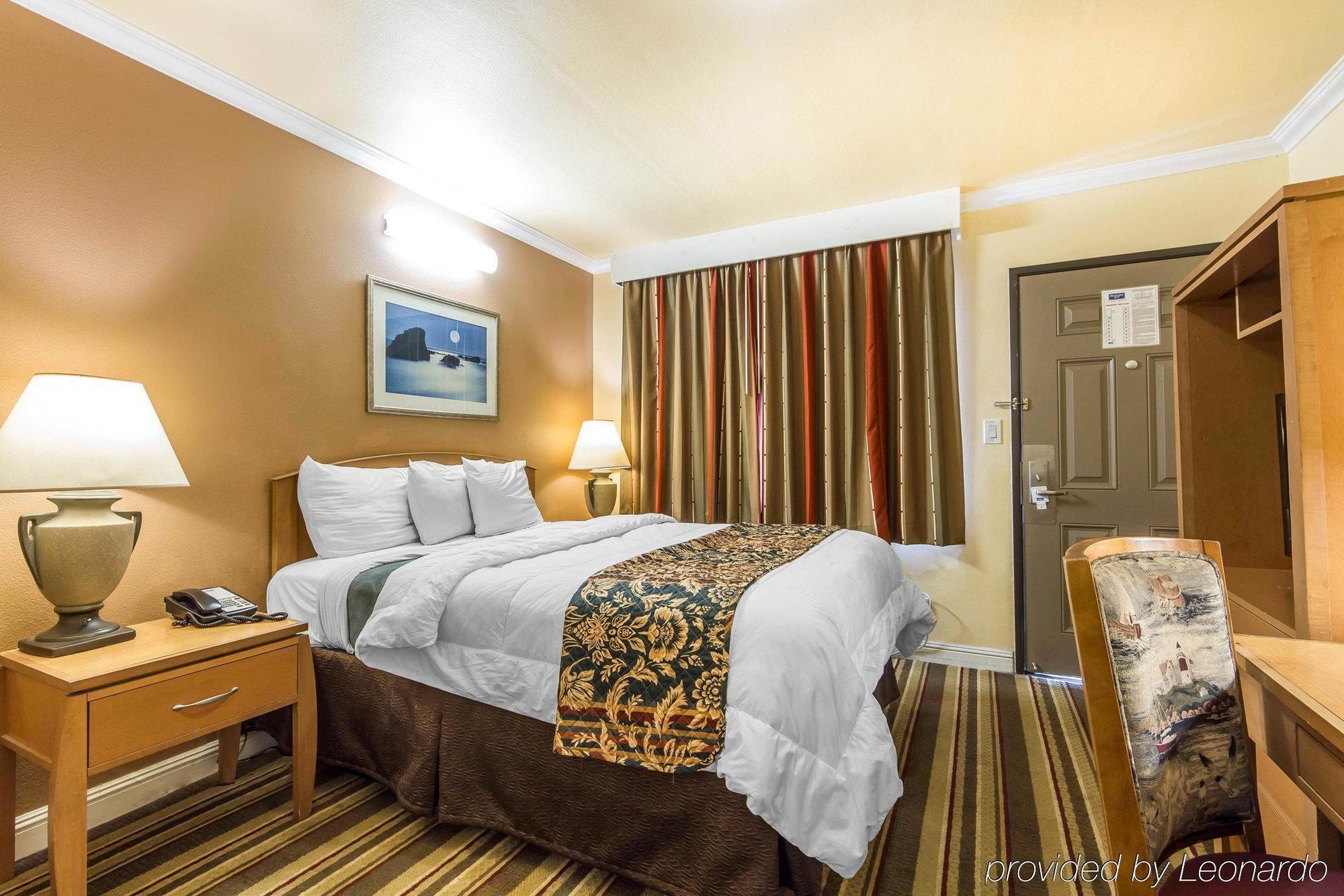 Rodeway Inn & Suites Near The Coliseum & Arena Oakland Extérieur photo