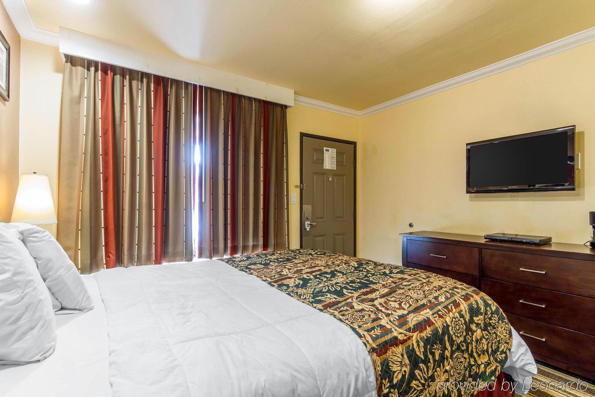 Rodeway Inn & Suites Near The Coliseum & Arena Oakland Extérieur photo