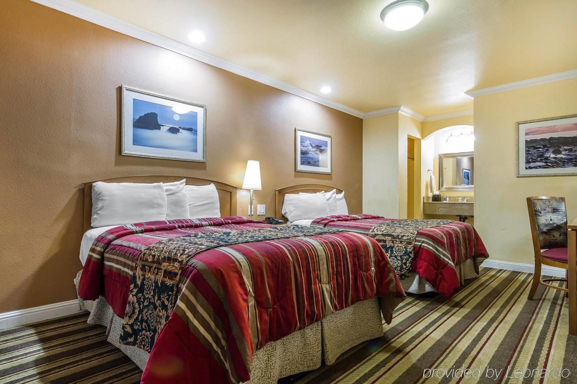 Rodeway Inn & Suites Near The Coliseum & Arena Oakland Extérieur photo