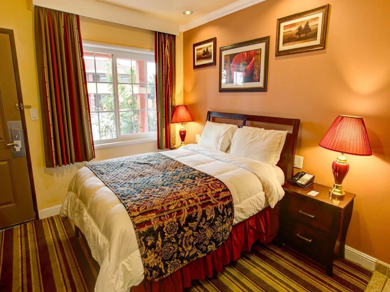 Rodeway Inn & Suites Near The Coliseum & Arena Oakland Extérieur photo